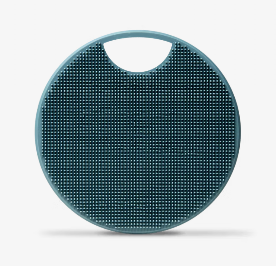 Lumin skincare body scrubber