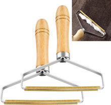 Load image into Gallery viewer, Generise Lint Remover - Clothes, Pet Hair, Upholstery and More!