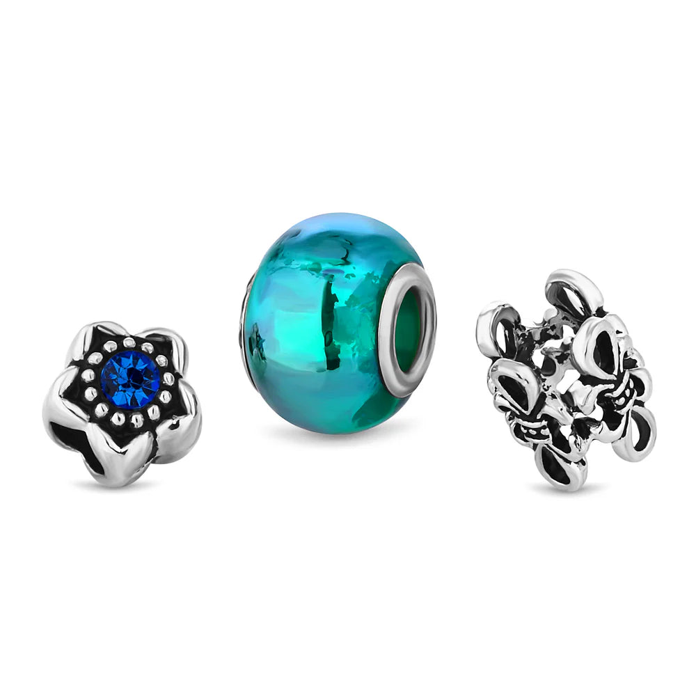 Diamond Style London - Charm Bracelet with Blue Charms (Item code: Charmbrablue)