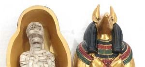 Puckator Anubis Sarcophagus with Mummy - Home Living Room Decoration - Gifts For Men Women