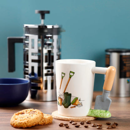 Puckator Garden Trowel Ceramic Shaped Handle Tea Coffee Mug - Funny Home Accessories For Girlfriend - Large Mugs for Men Women Hot Drinks - Cute Cups Presents - Secret Santa Gift Cup Set