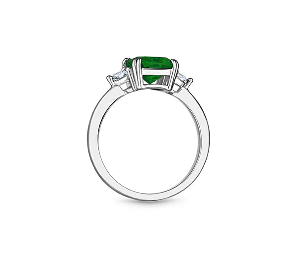 Diamond Style London - Emerald cut emerald ring in rhodium plating in siz (Item code: Emeraldring6)