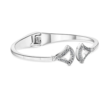 Diamond Style London - Fan Bangle with crystals in rhodium plating (Item code: Fanbangle)