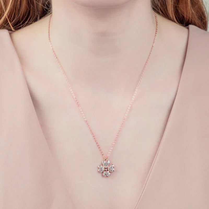 Diamond Style London - Reverse Flower Necklace with Crystals in rose gold (Item code: Reverseflowerneckrose)