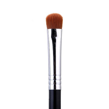Load image into Gallery viewer, Phoera Eye Shading Brush E55