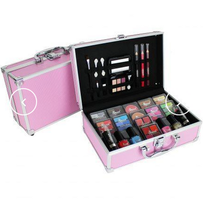 Delights Love Urban Beauty 82 Piece Eyeshadow Vanity Case