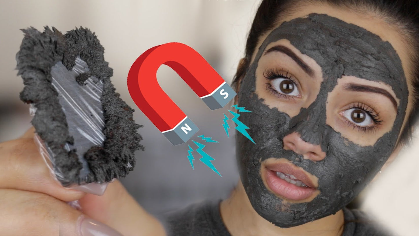 Skinapeel Magnetic Deep Sea Mud Mask With Application Spoon 50g