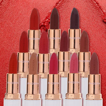 Load image into Gallery viewer, Phoera Absolute Matte Lipstick